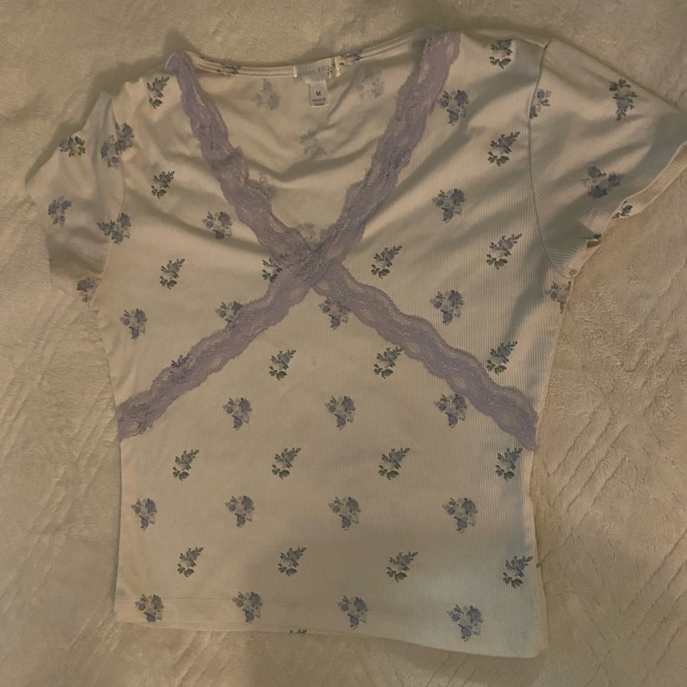Tee shirt